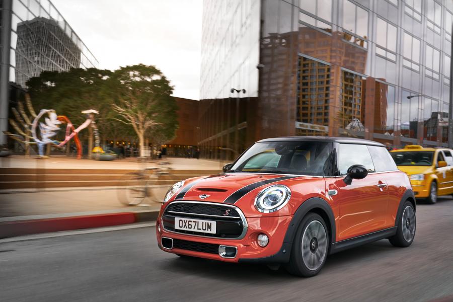  Mini Cooper S (F56) 2018 года  (WW) (фото 64 из 196)